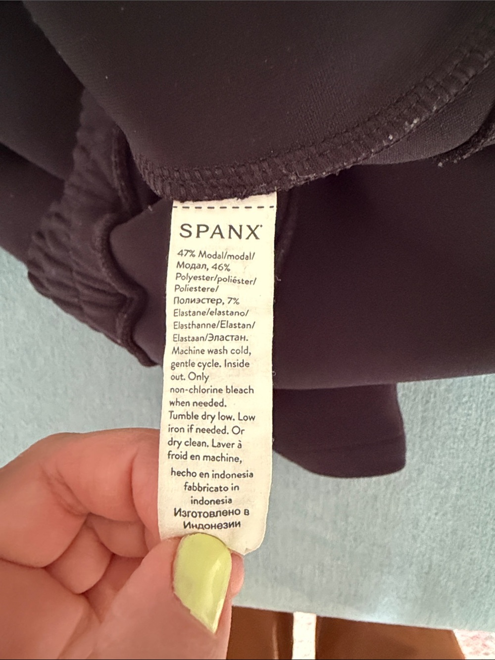 SPANX Air Essentials Cropped Wide Leg pant, Very Black - Picture 5 of 8